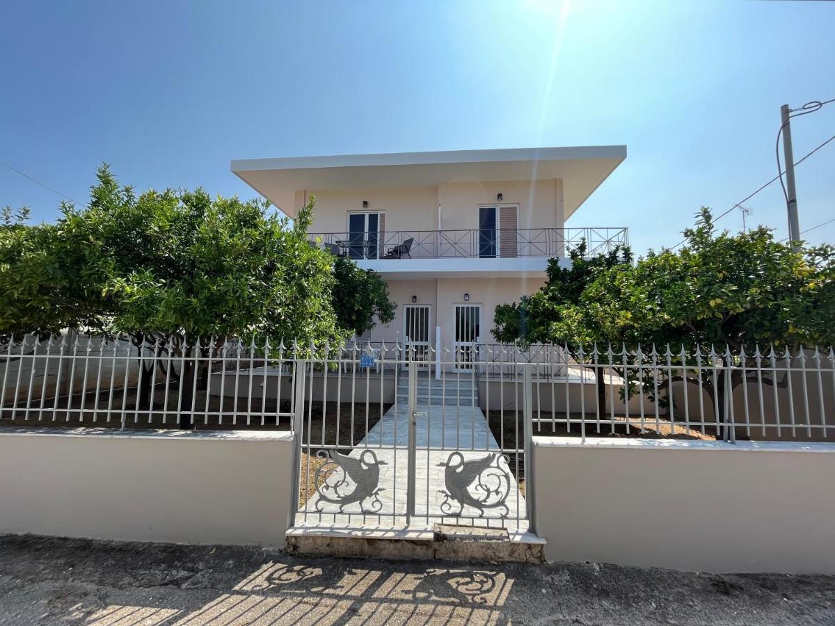 Koulouras Holiday Apartments Nikoléika Kültér fotó